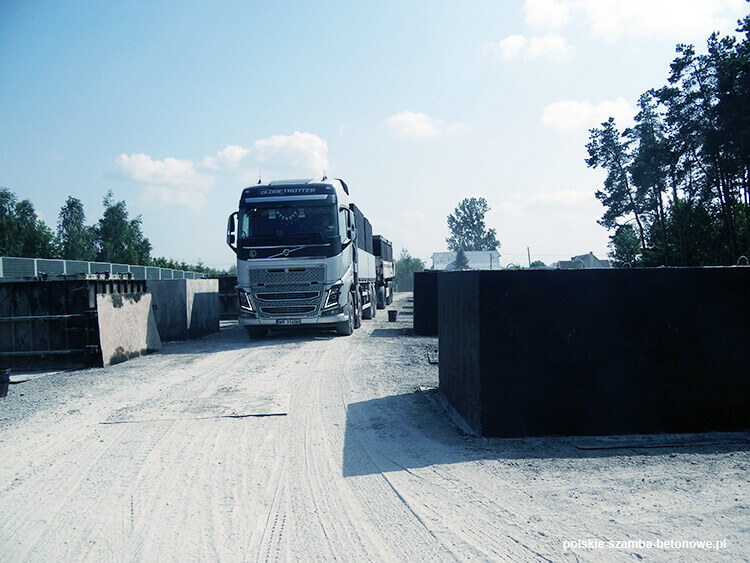 Transport szamb betonowych  w Kostrzyn nad Odrą